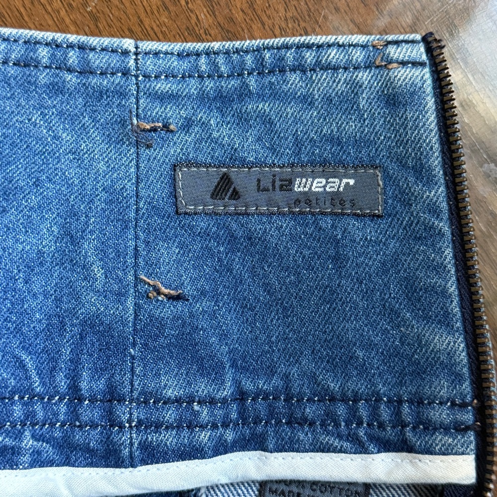 Vintage Lizwear Petites Flared A-Line Long Stonewashed Denim Skirt; 6 Petite - Picture 4 of 9